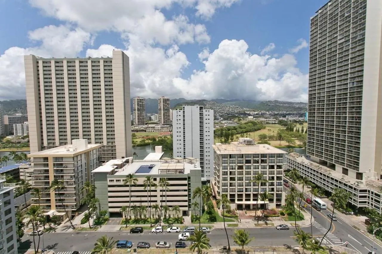 Royal Kuhio 1602 - Spacious Studio With Stunning Mountain Views In The Heart Of Waikiki! ホノルル 米国
